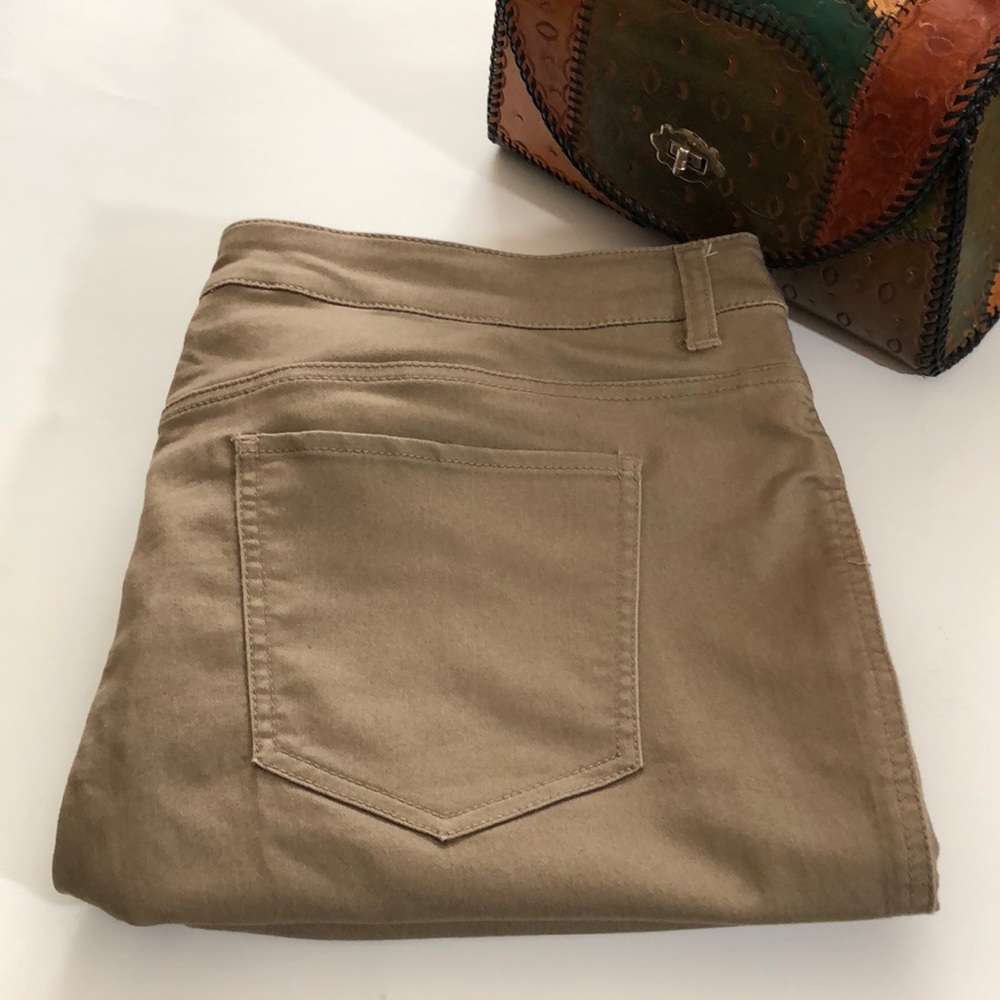 Style & CO tan jeans